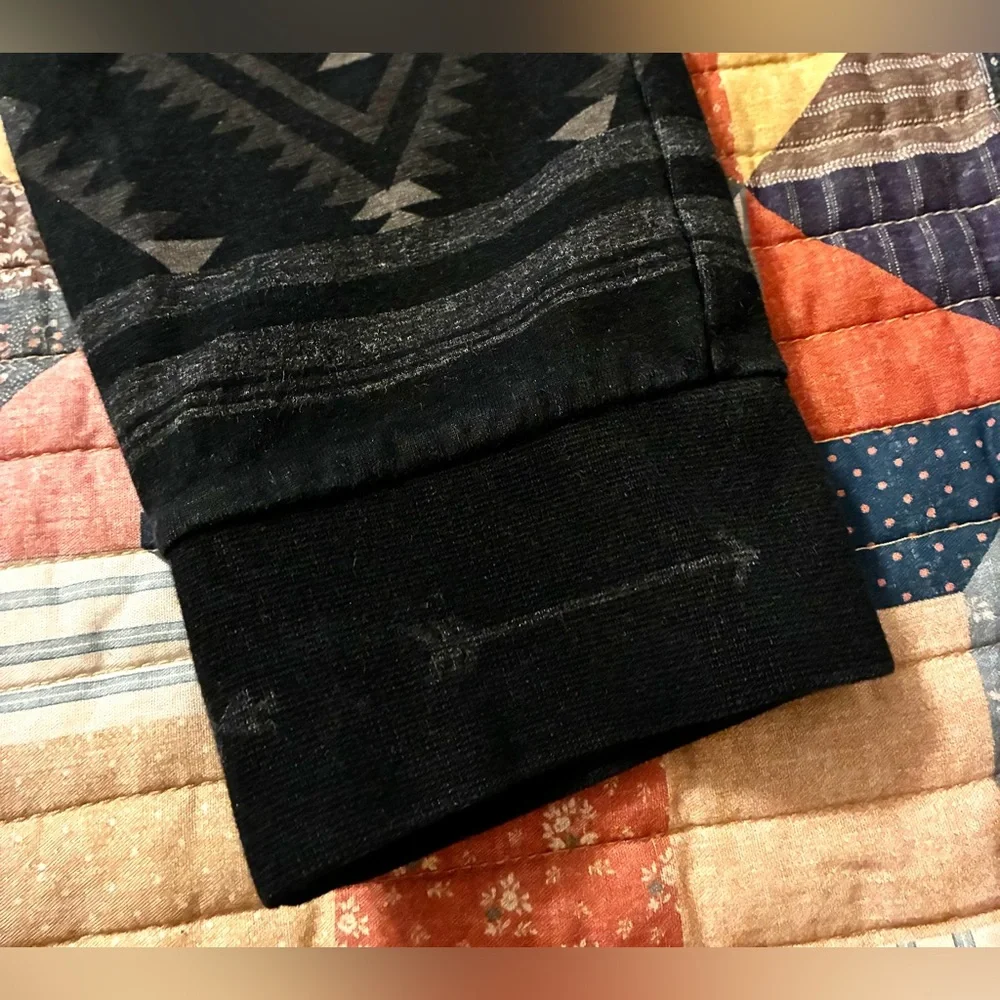 POLO RALPH LAUREN SOUTHWESTERN PATTERNED SWEATPANTS- SIZE LARGE